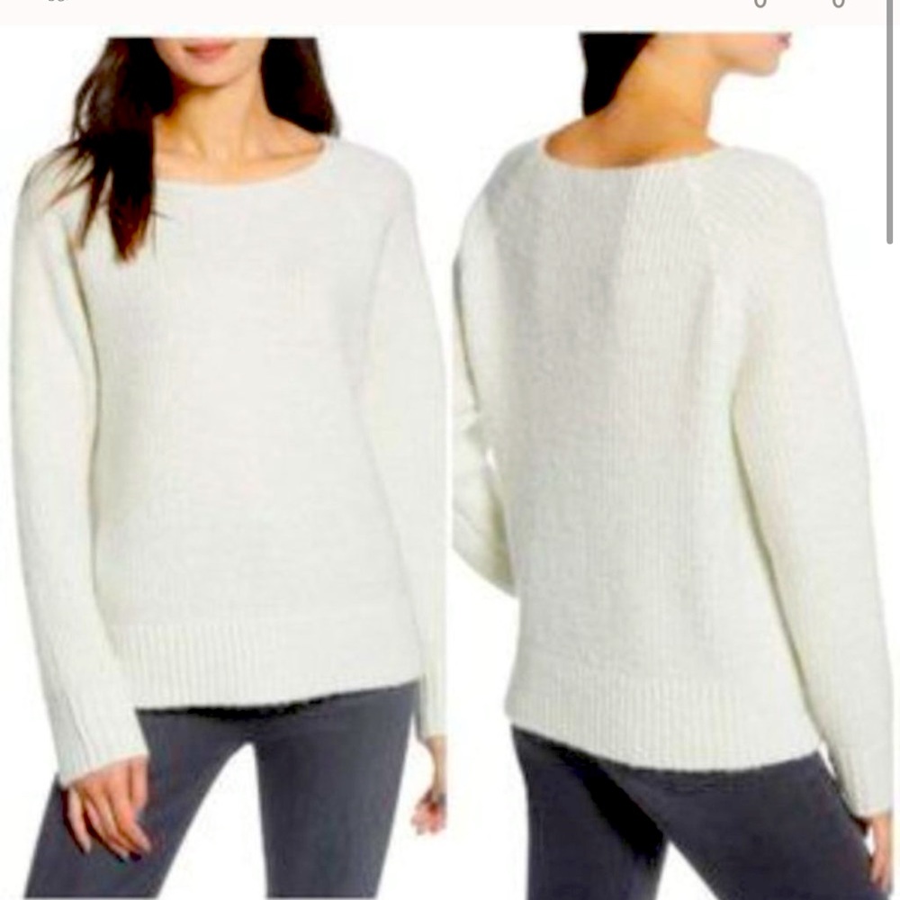 NWOT Chelsea28 white & silver square neck sweater